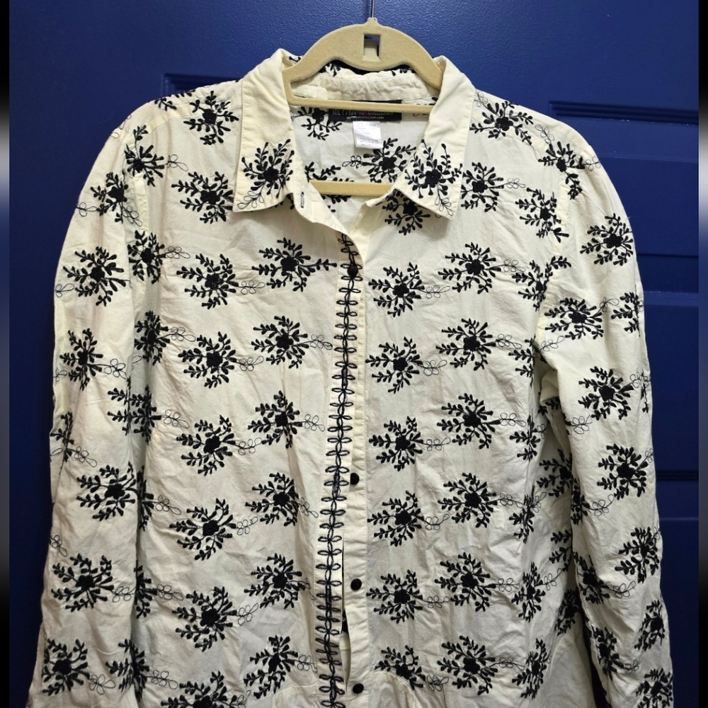 The Pyramid Collection Tunic/Dress  Embroidered Floral Button Front Cottage Sz L - Picture 2 of 7